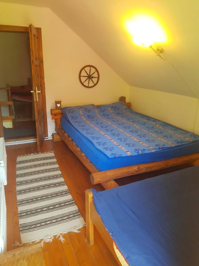 Villa Casa Ria-Ria Pihenohaz à Miercurea Ciuc Extérieur photo