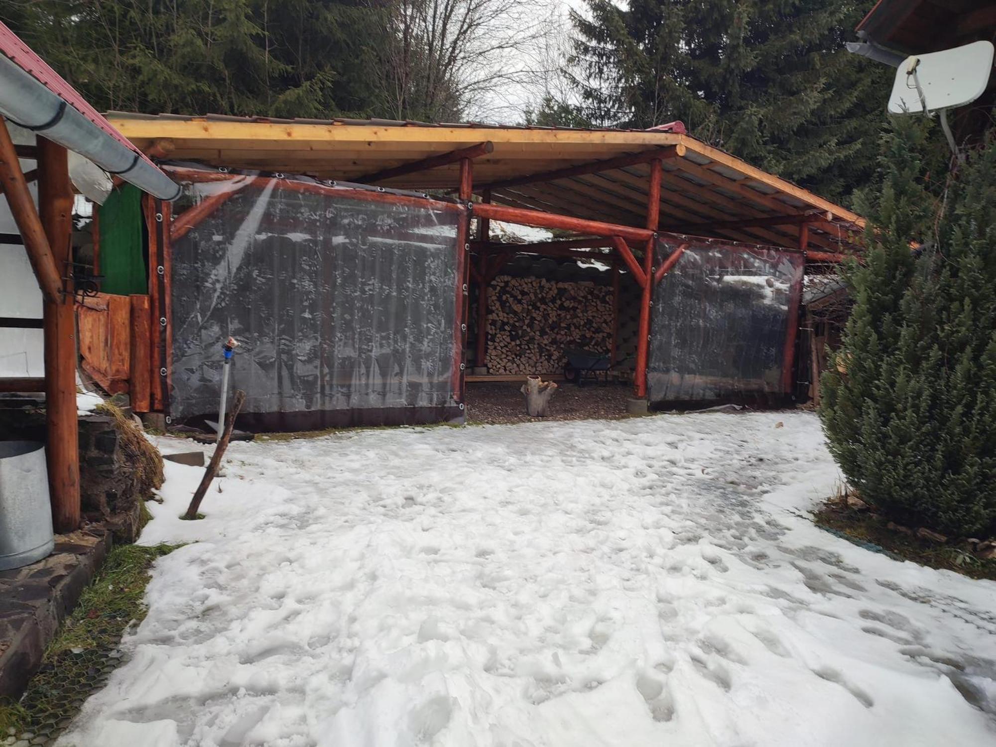 Villa Casa Ria-Ria Pihenohaz à Miercurea Ciuc Extérieur photo