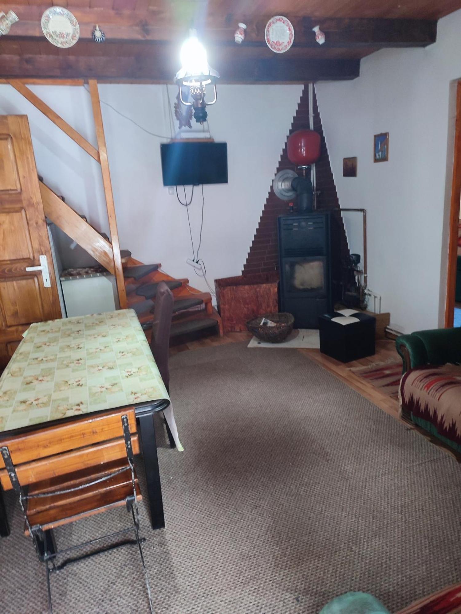 Villa Casa Ria-Ria Pihenohaz à Miercurea Ciuc Extérieur photo